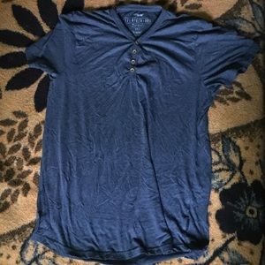 Grey Button Tee Shirt Men’s Size Large